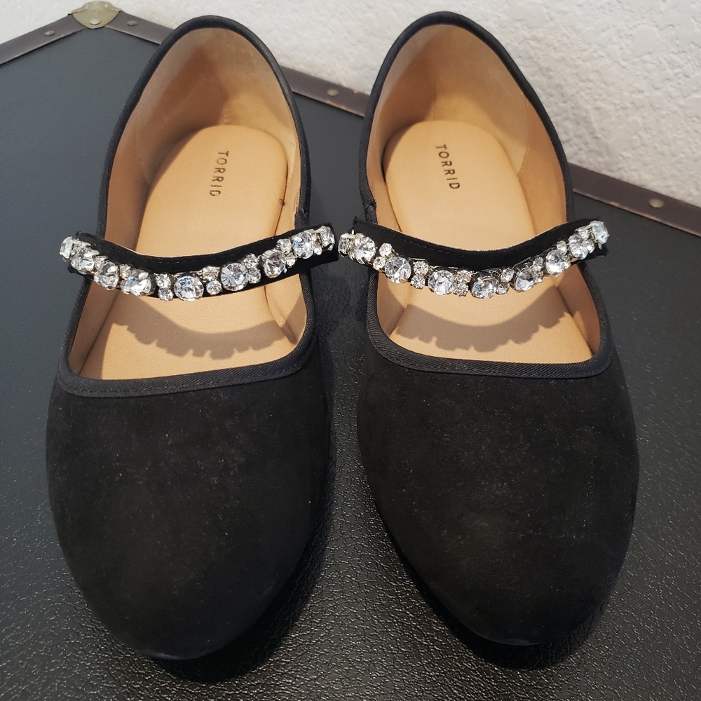 Womena Size 12W Torrid Flats
